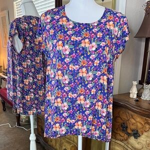 Cynthia Rowley Floral Short Sleeve Blouse - Size Medium